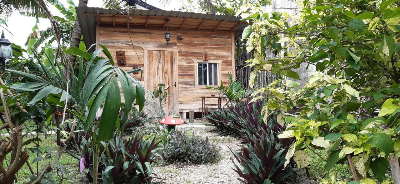 Hostel Casa Ricky'S Orange Walk Exterior foto